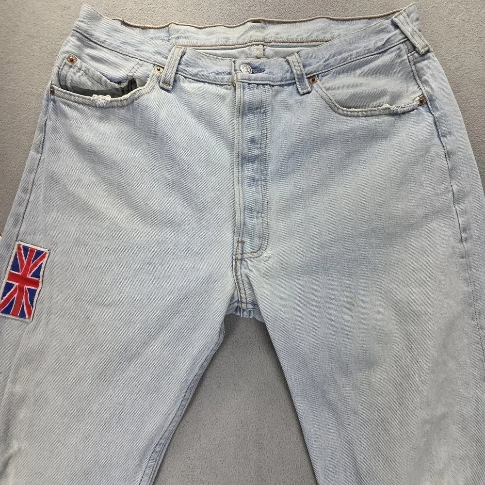 Levis 10368 important